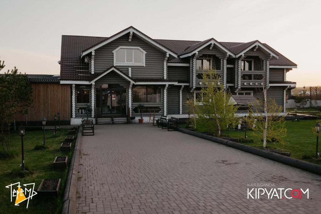 Terem Inn Karagandy Exterior foto